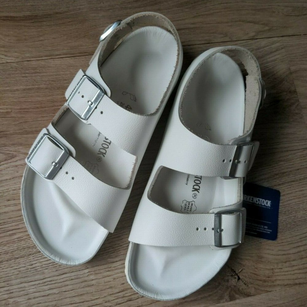 Birkenstock Milano Exquisite Leather Sandals - Picture 6 of 12